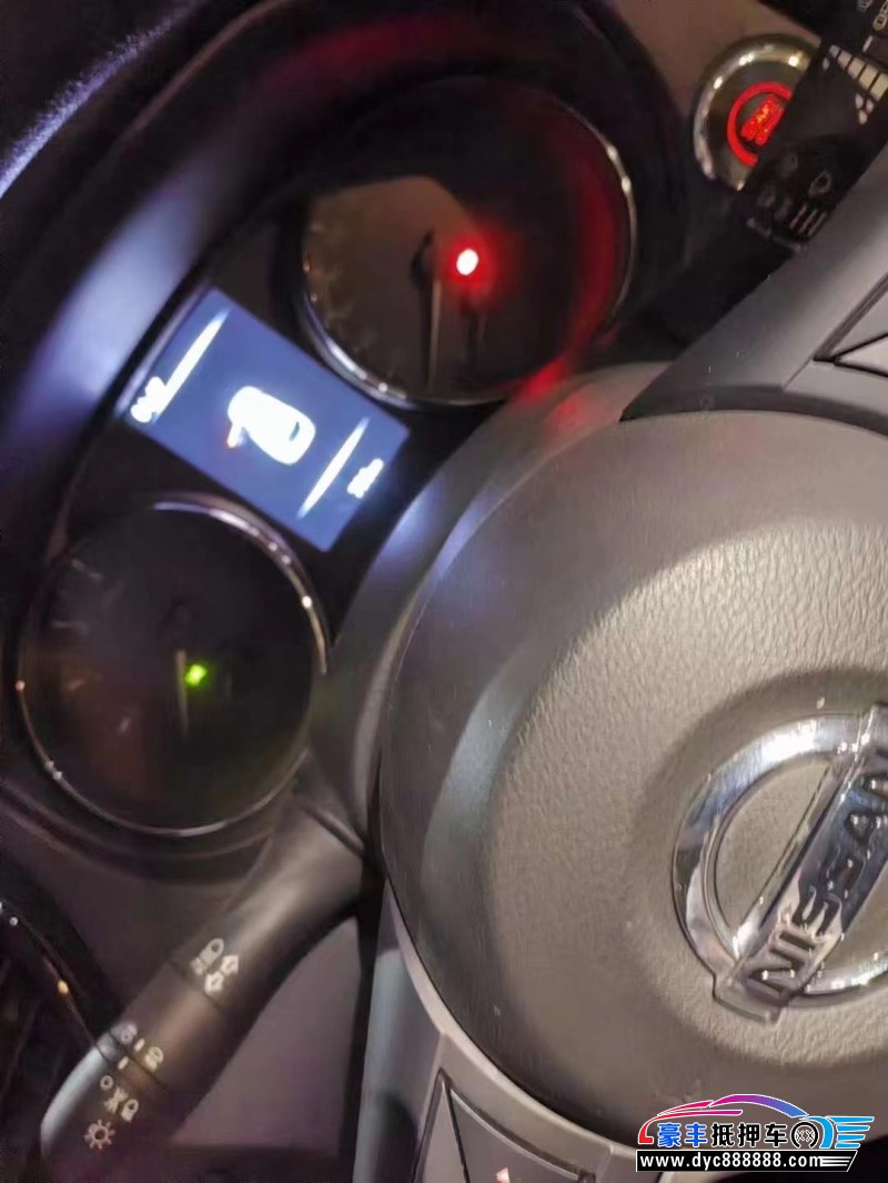 23年日产奇骏轿车抵押车出售