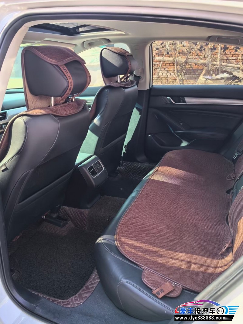 19年本田雅阁轿车抵押车出售