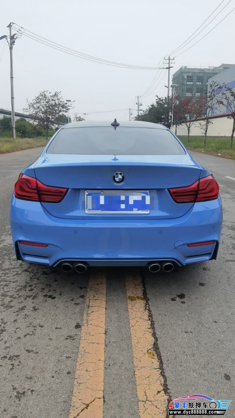 18年宝马M4轿车抵押车出售