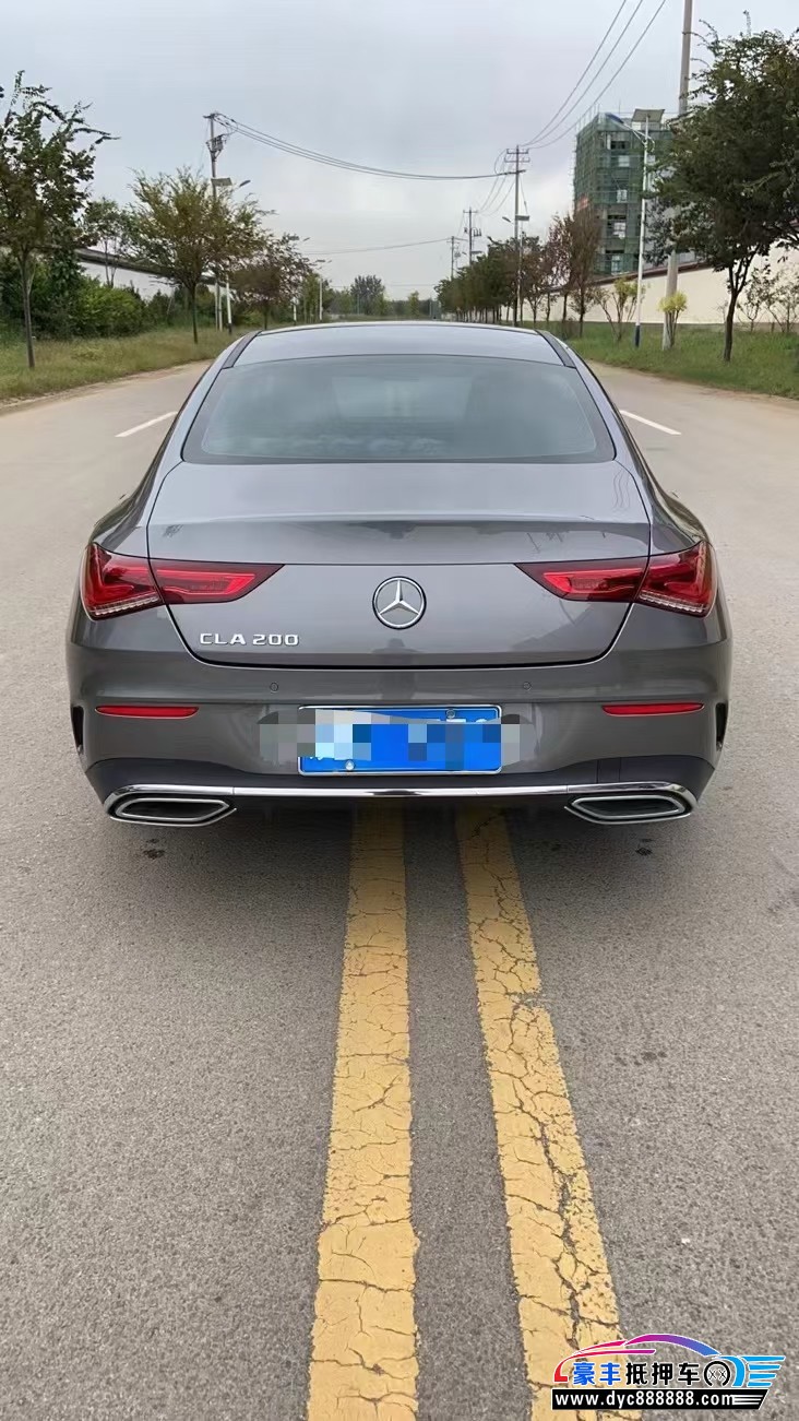 21年奔驰CLA轿车抵押车出售