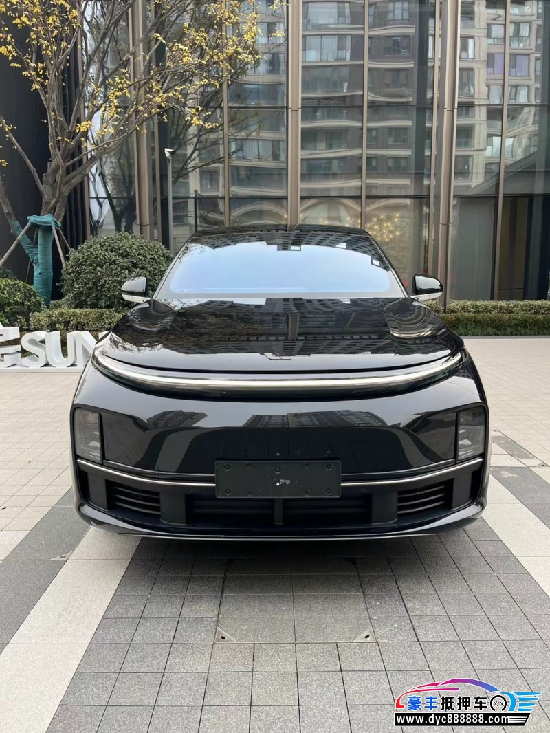 23年理想L7轿车抵押车出售