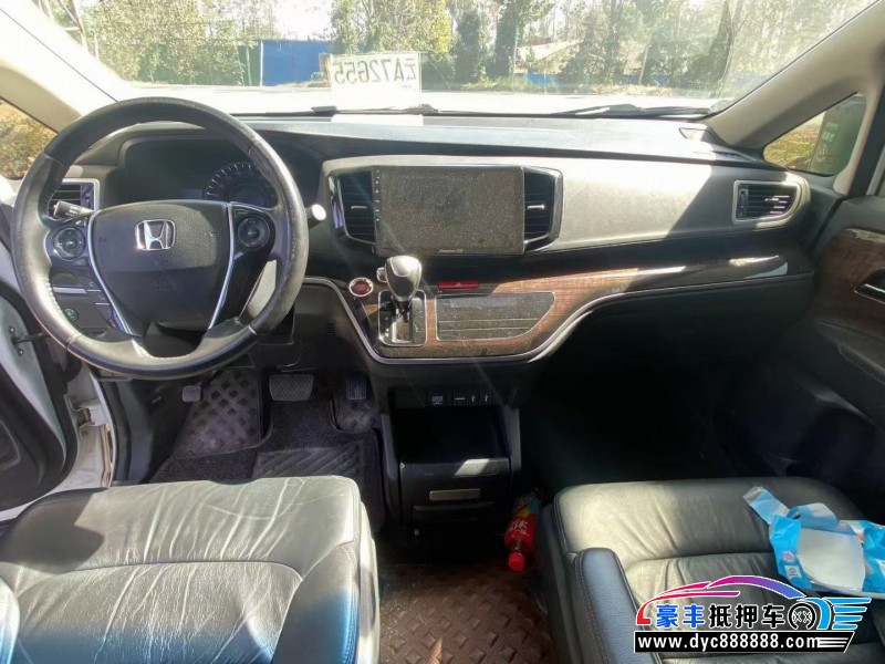 15年本田奥德赛MPV抵押车出售