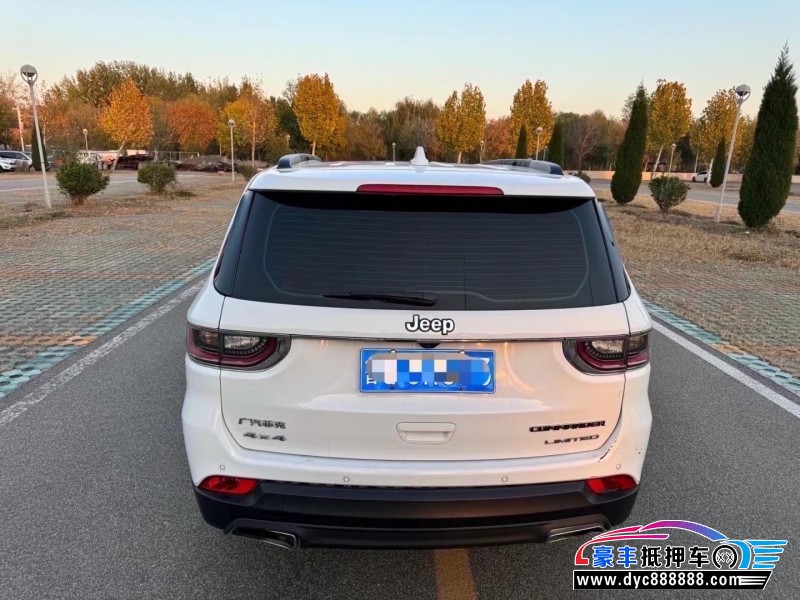 19年Jeep指挥官轿车抵押车出售