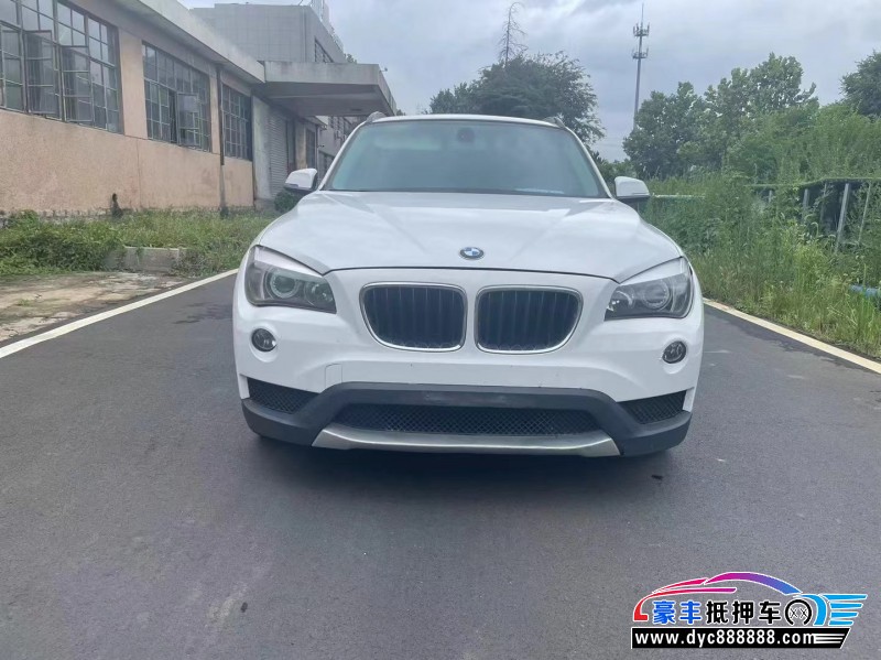 14年宝马X1轿车抵押车出售