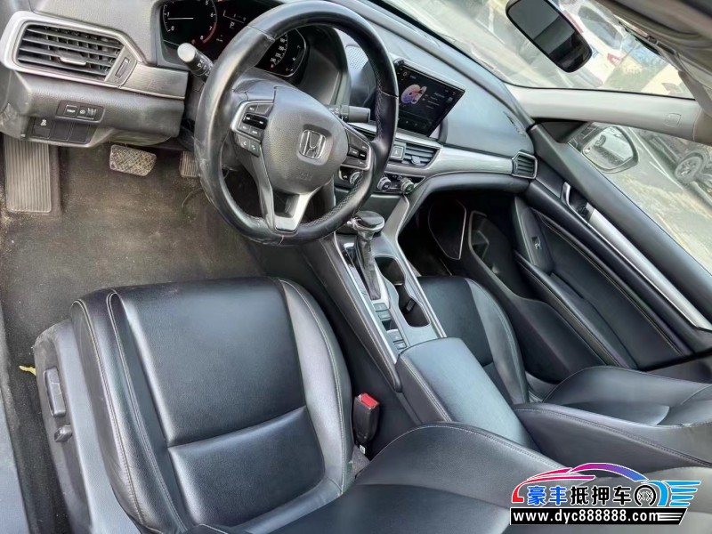 19年本田雅阁轿车抵押车出售