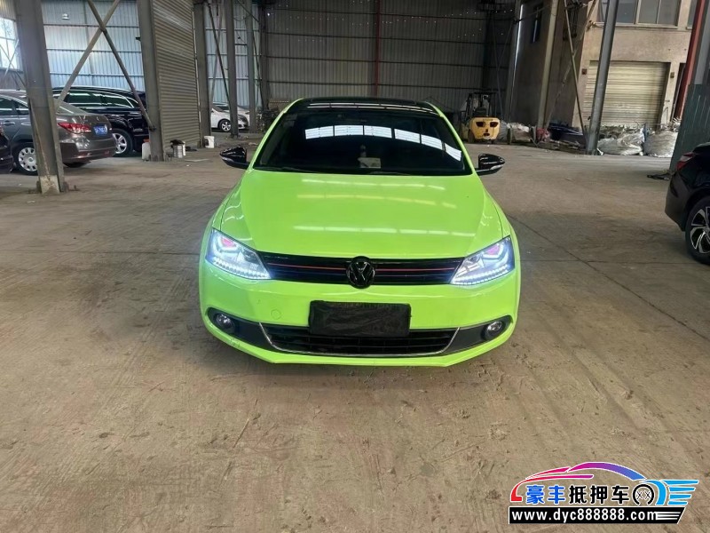 15年大众速腾轿车抵押车出售