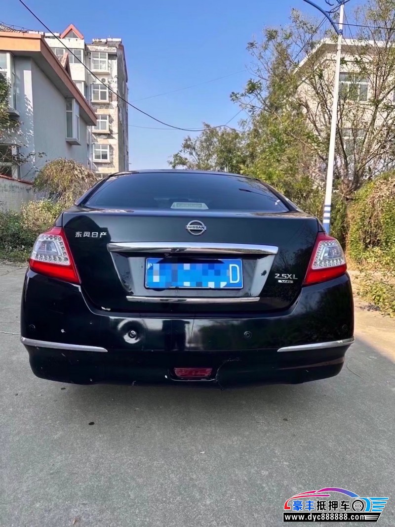 11年日产天籁轿车抵押车出售