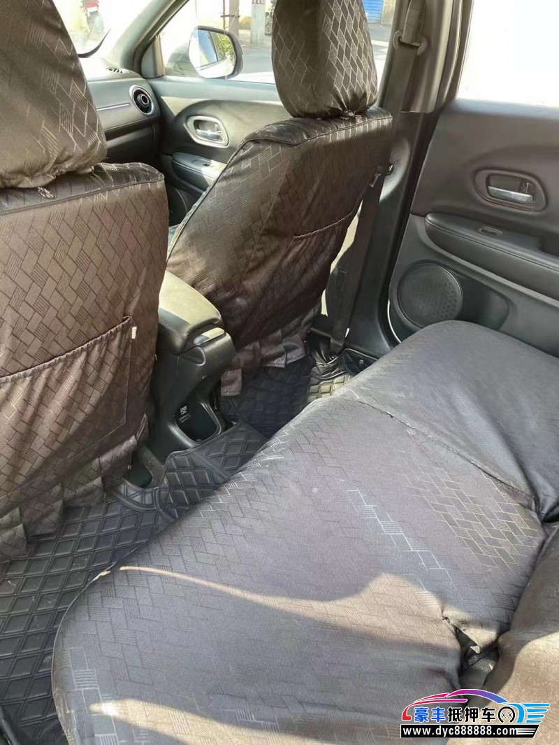 16年本田XRV轿车抵押车出售