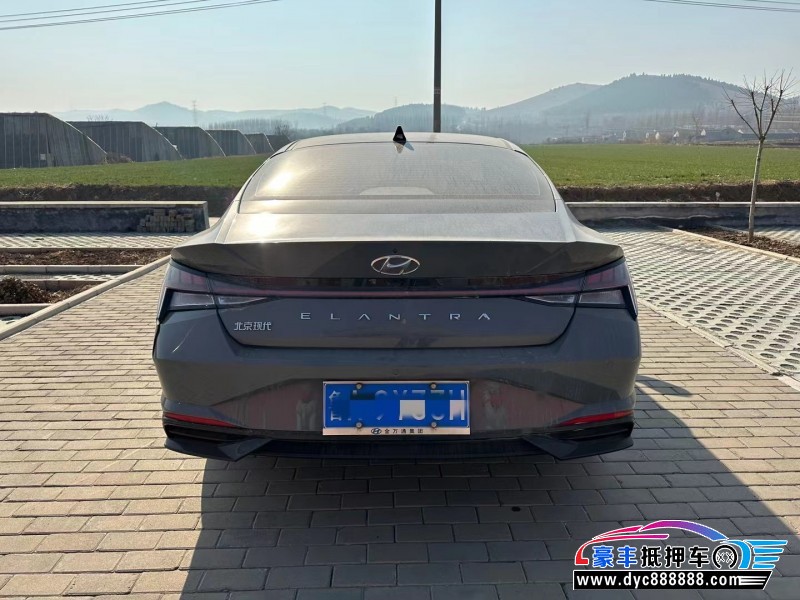 20年现代伊兰特轿车抵押车出售