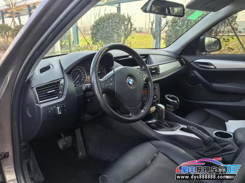 14年宝马X1轿车抵押车出售