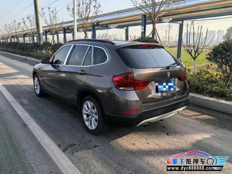 14年宝马X1轿车抵押车出售