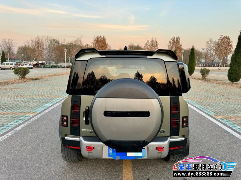 20年路虎卫士轿车抵押车出售