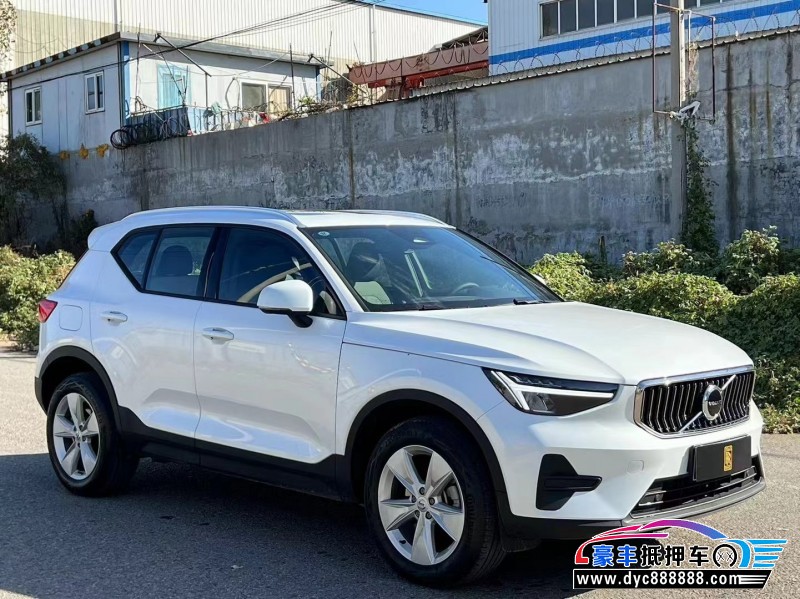 23年沃尔沃XC40轿车抵押车出售