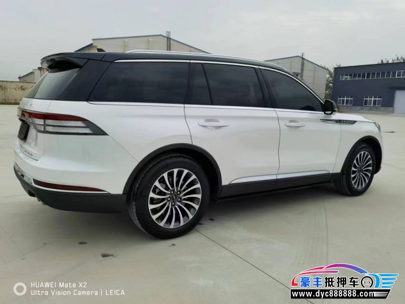 21年林肯飞行家轿车抵押车出售