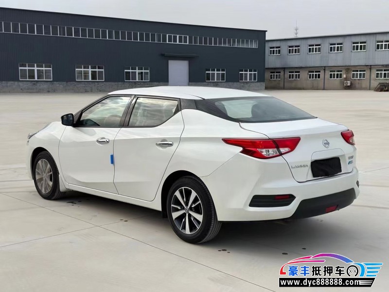 23年日产蓝鸟轿车抵押车出售