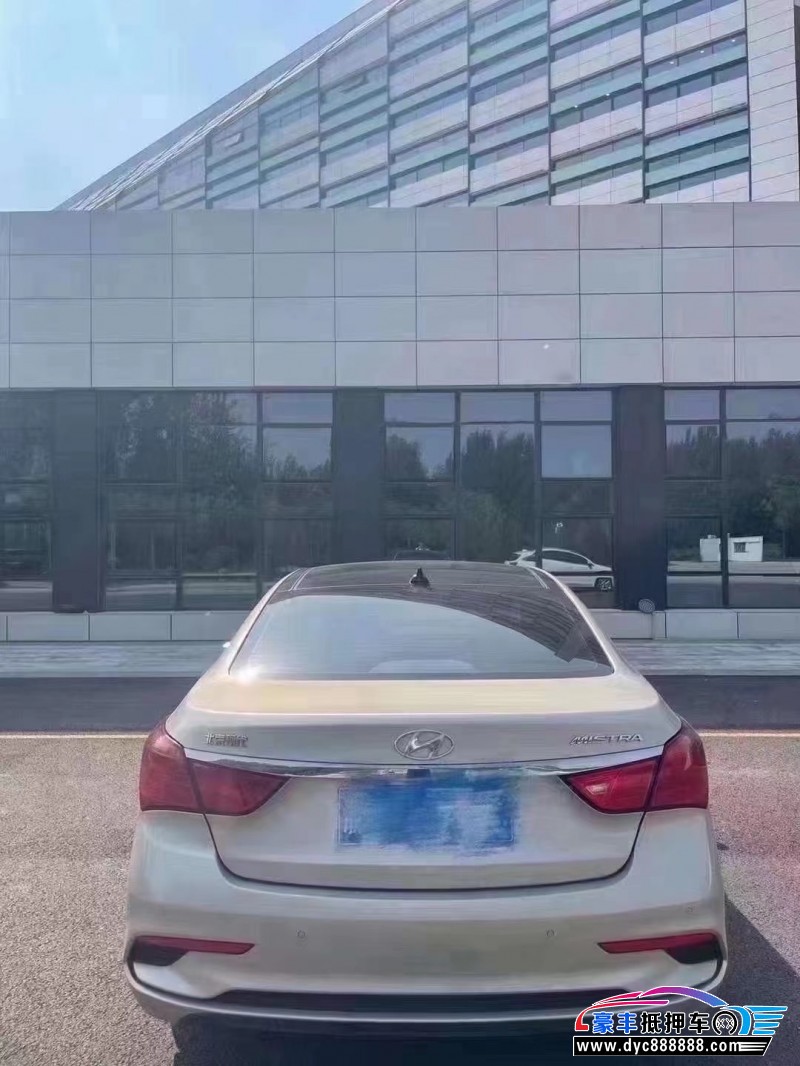 18年现代名图轿车抵押车出售