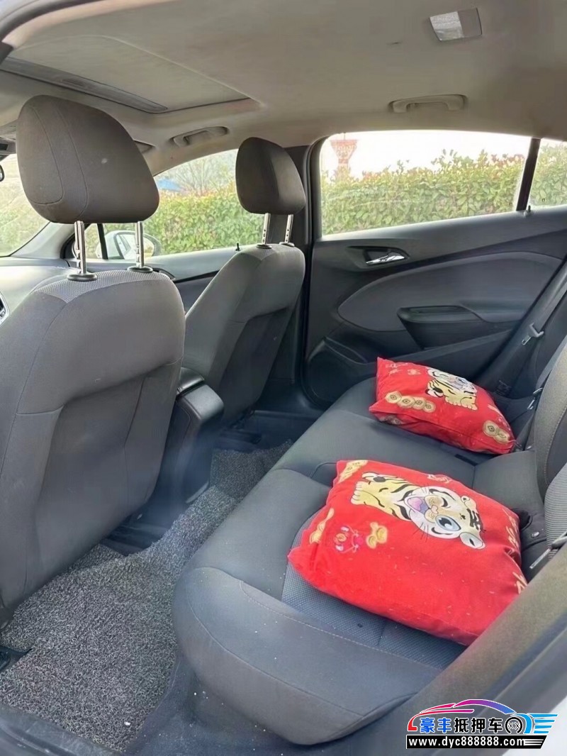 18年雪佛兰科鲁兹轿车抵押车出售