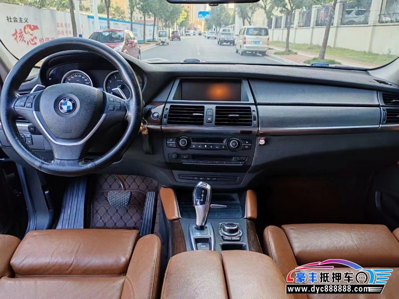 13年宝马X6轿车抵押车出售