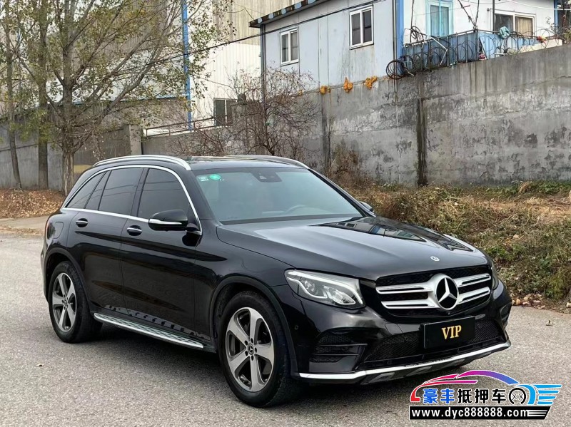 17年奔驰GLC轿车抵押车出售