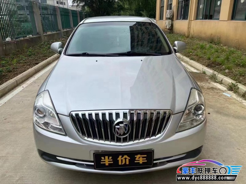 15年别克凯越轿车抵押车出售