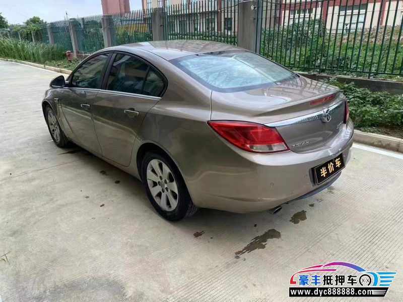 12年别克君威轿车抵押车出售