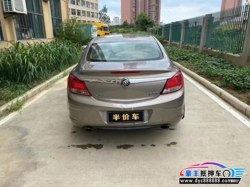 12年别克君威轿车抵押车出售