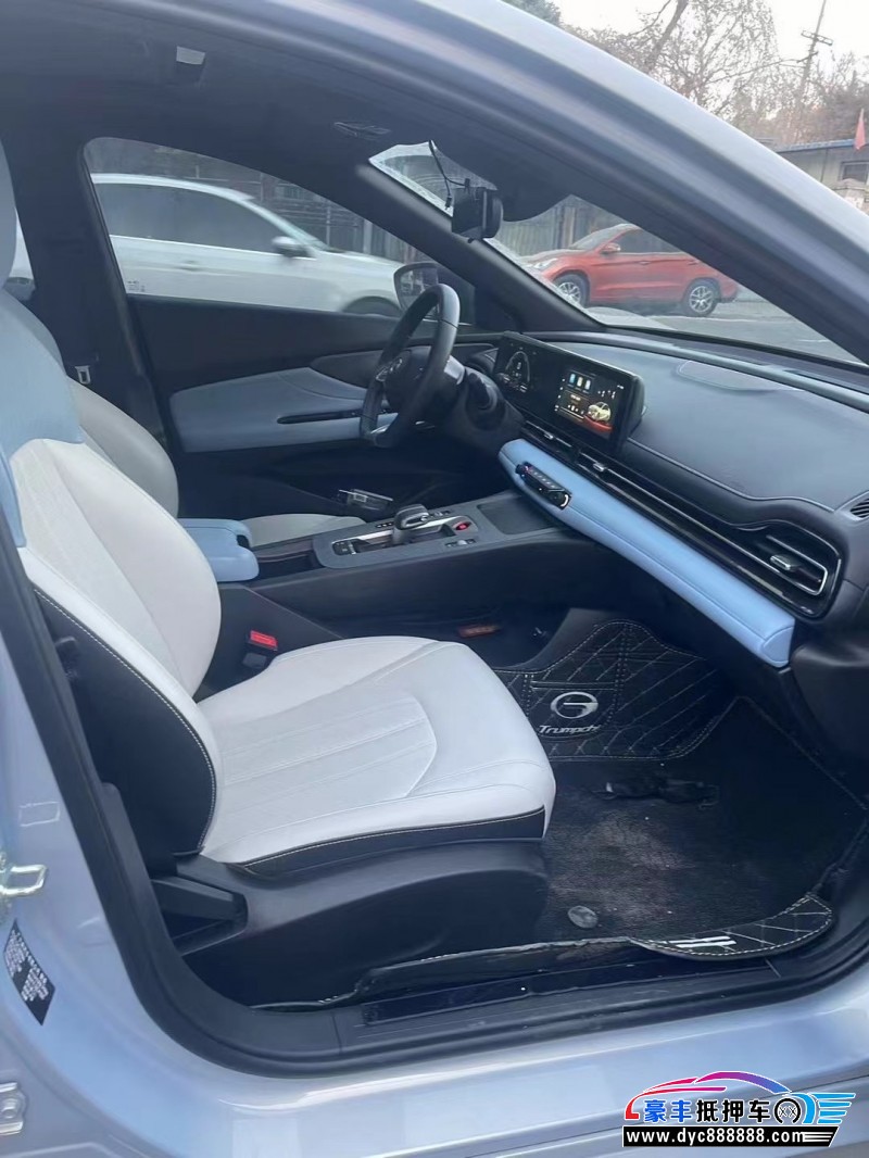 23年传祺影豹轿车抵押车出售