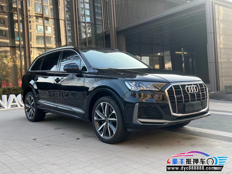21年奥迪Q7轿车抵押车出售
