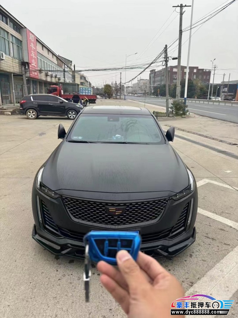 22年凯迪拉克CT5轿车抵押车出售