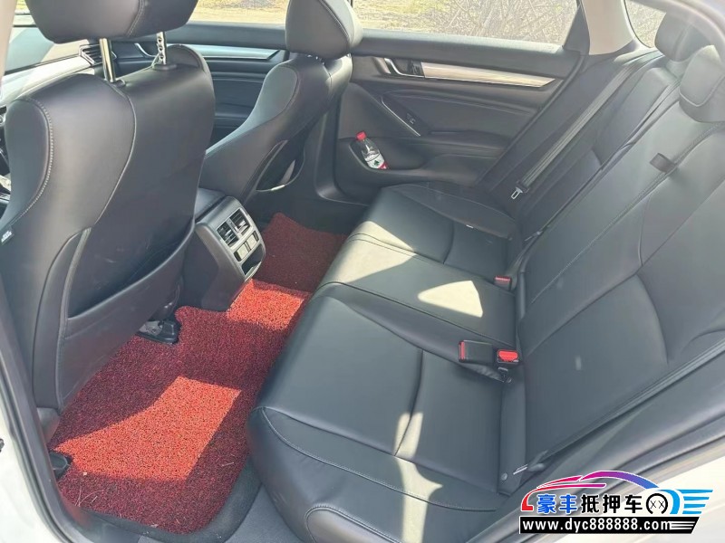 23年本田雅阁轿车抵押车出售