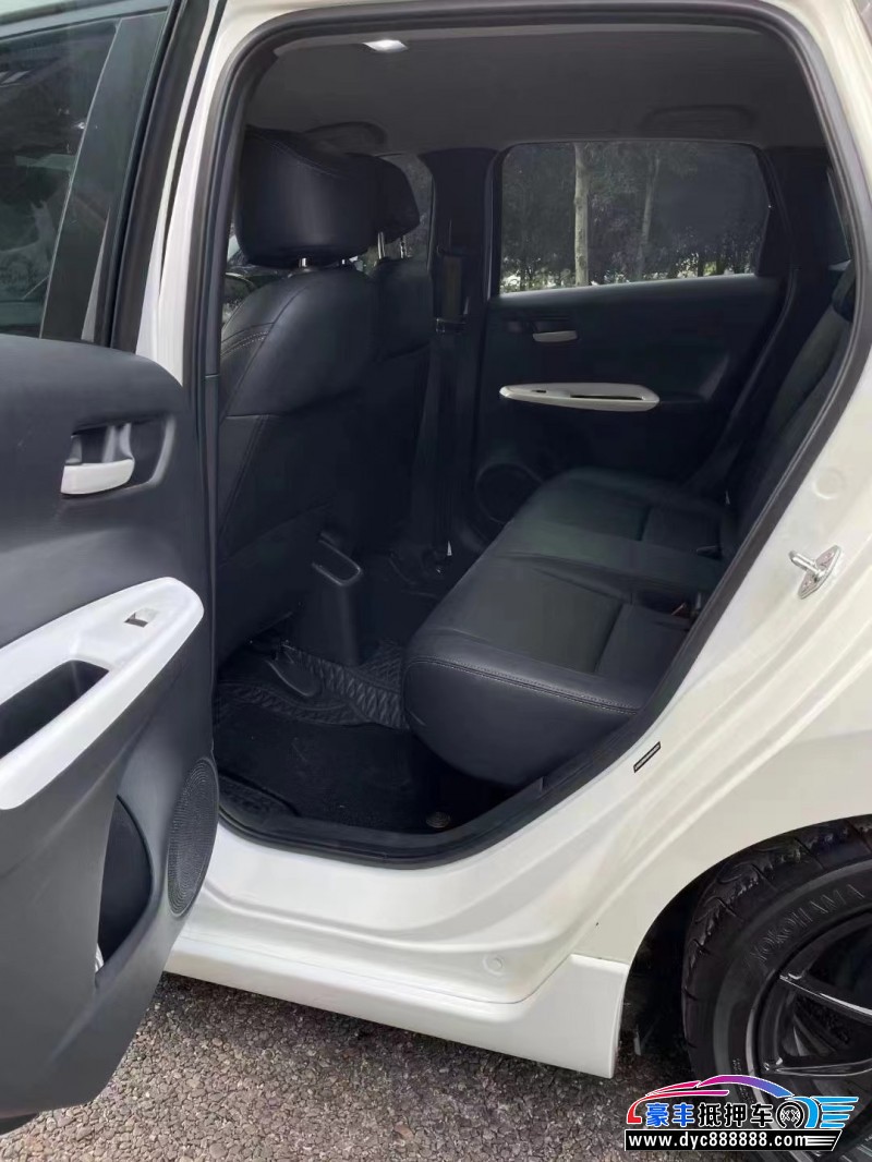 22年本田飞度轿车抵押车出售