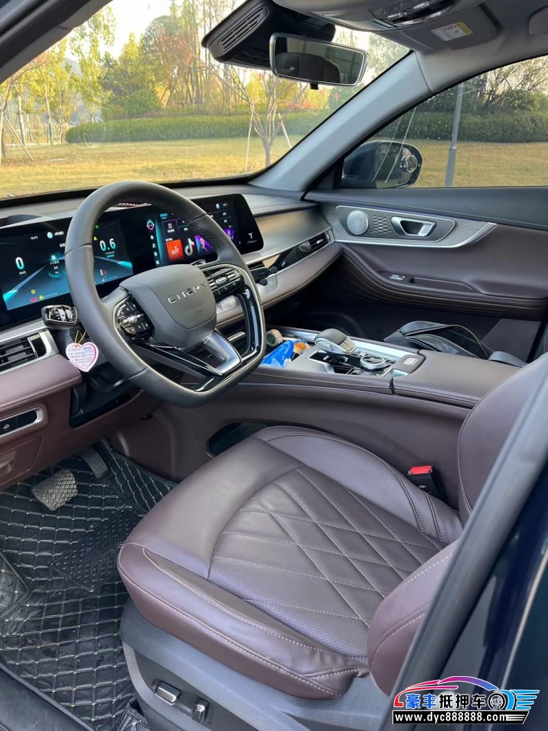 23年奇瑞瑞虎8轿车抵押车出售