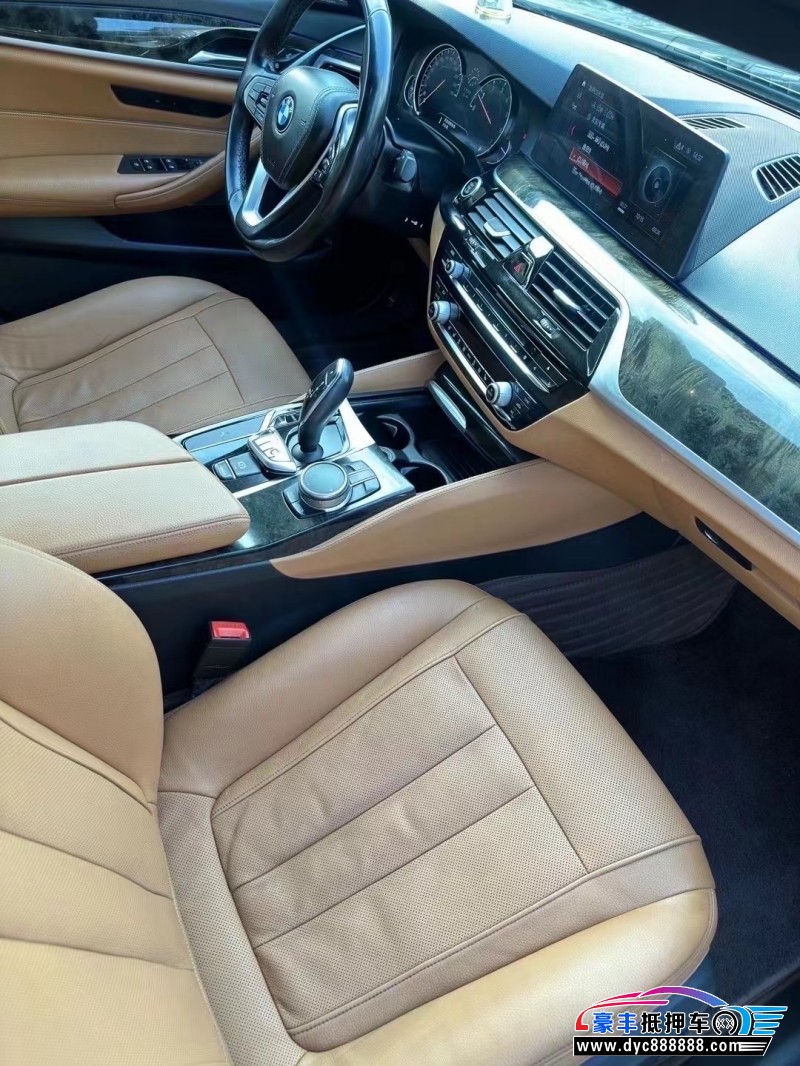 18年宝马5系轿车抵押车出售