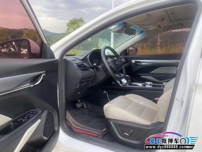 19年吉利缤瑞轿车抵押车出售