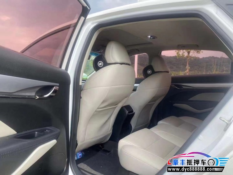 19年吉利缤瑞轿车抵押车出售