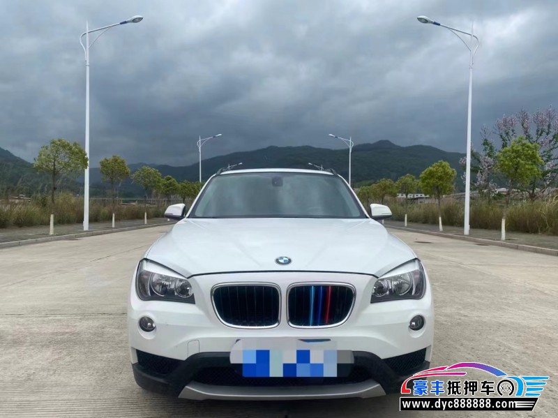 14年宝马X1轿车抵押车出售