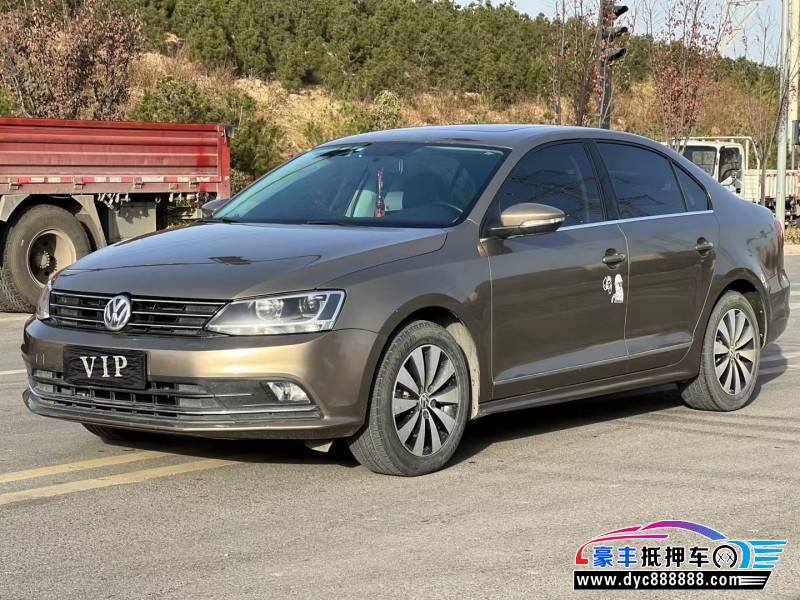 17年大众速腾轿车抵押车出售