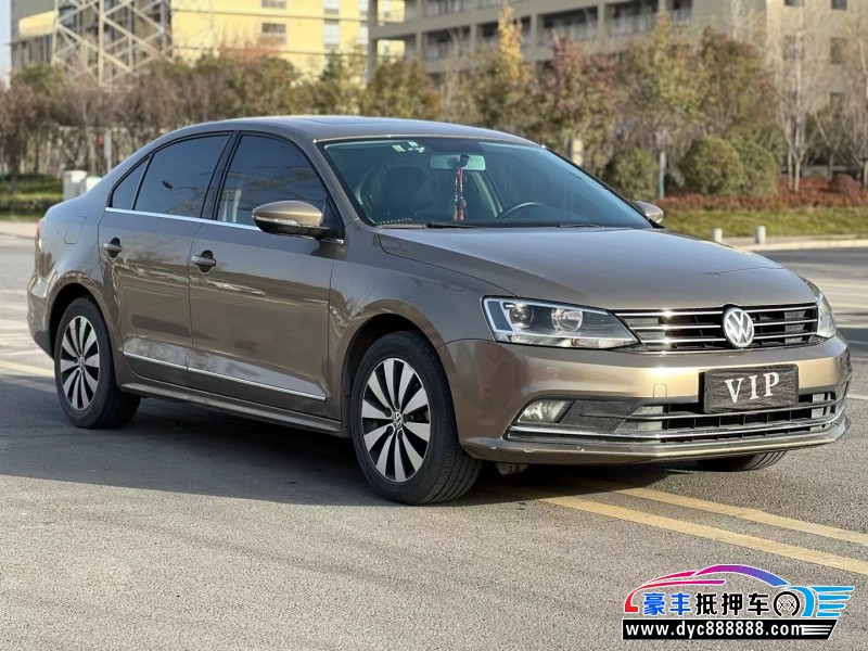 17年大众速腾轿车抵押车出售