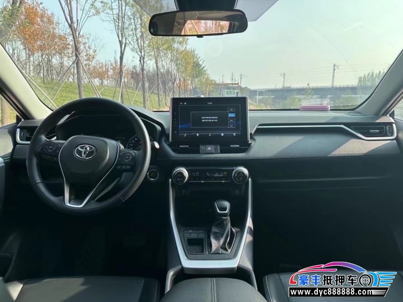 22年丰田威兰达SUV抵押车出售