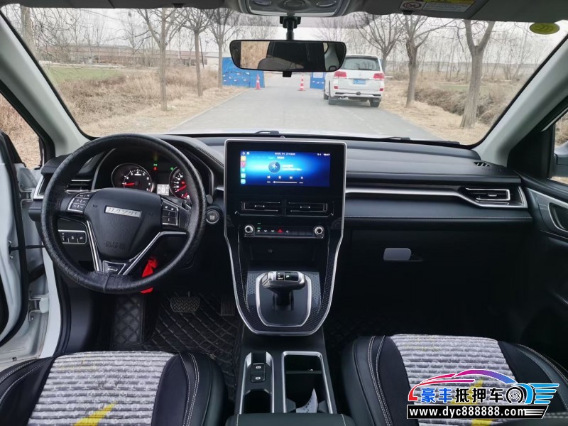 22年长城M6轿车抵押车出售