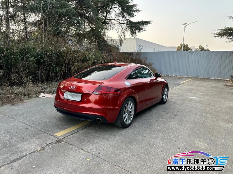 11年奥迪TT轿车抵押车出售