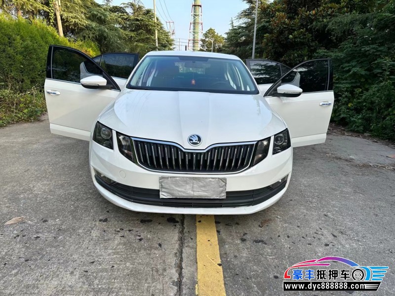 18年斯柯达明锐轿车抵押车出售