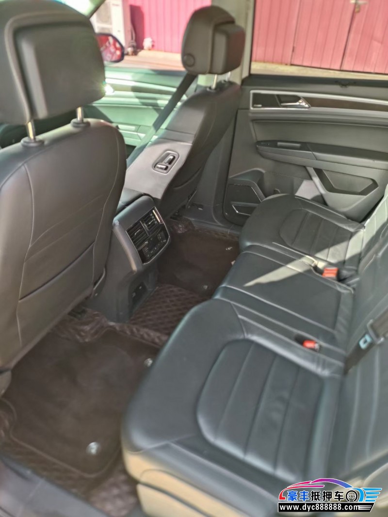 17年大众途昂SUV抵押车出售