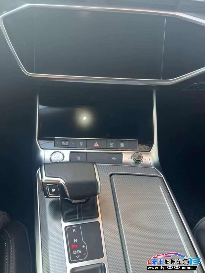 19年奥迪A6L轿车抵押车出售