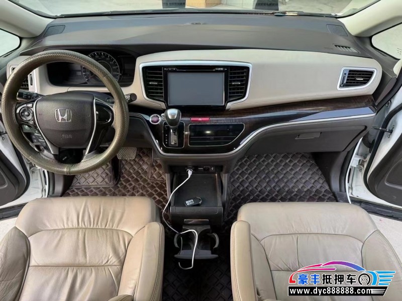 15年本田奥德赛MPV抵押车出售