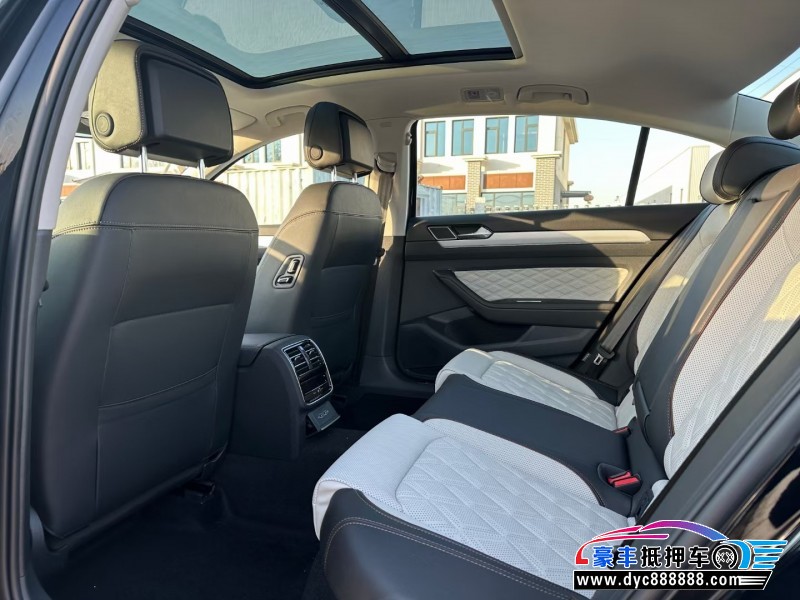 23年大众迈腾轿车抵押车出售