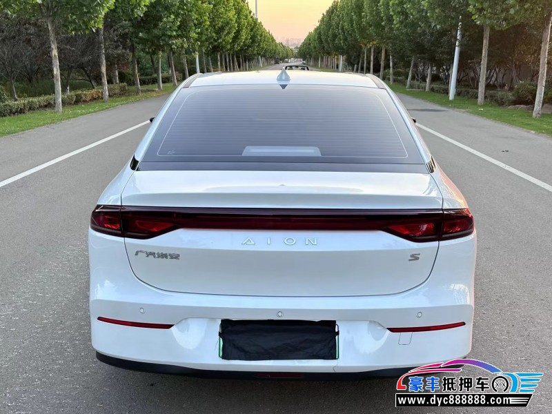 23年埃安E6轿车抵押车出售