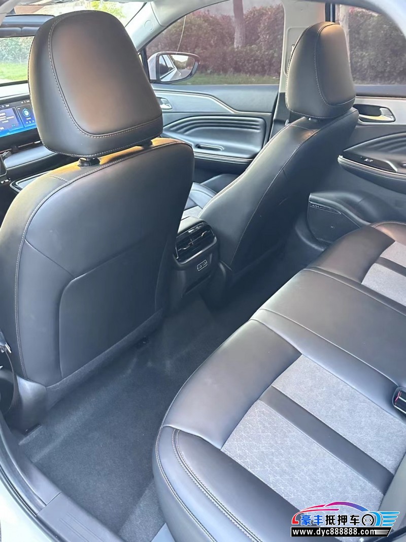 23年埃安E6轿车抵押车出售