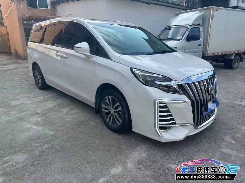 21年别克GL8轿车抵押车出售