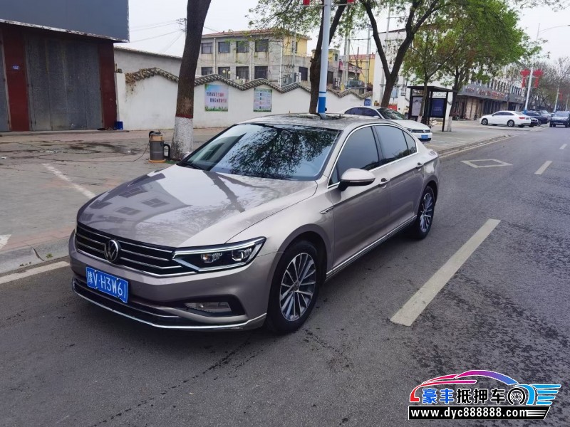 21年大众迈腾轿车抵押车出售